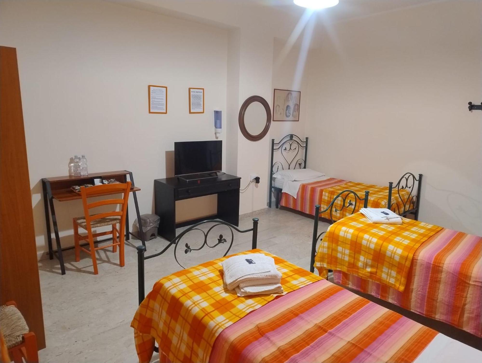 L'Attico Affittacamere B&B Катандзаро Экстерьер фото