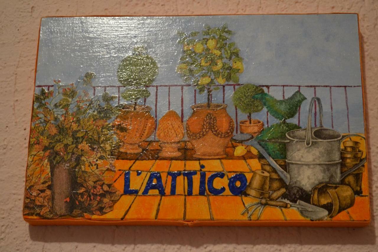 L'Attico Affittacamere B&B Катандзаро Экстерьер фото