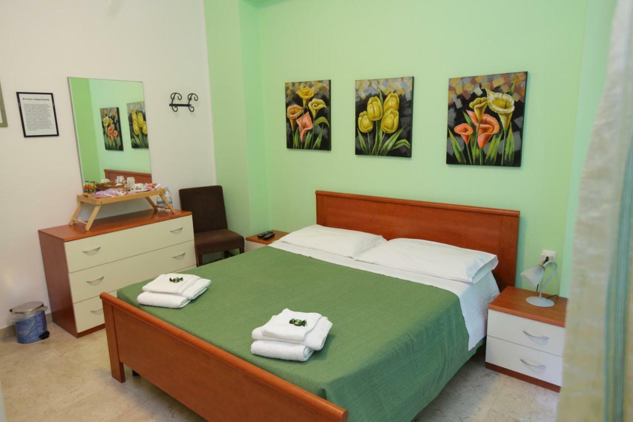 L'Attico Affittacamere B&B Катандзаро Экстерьер фото