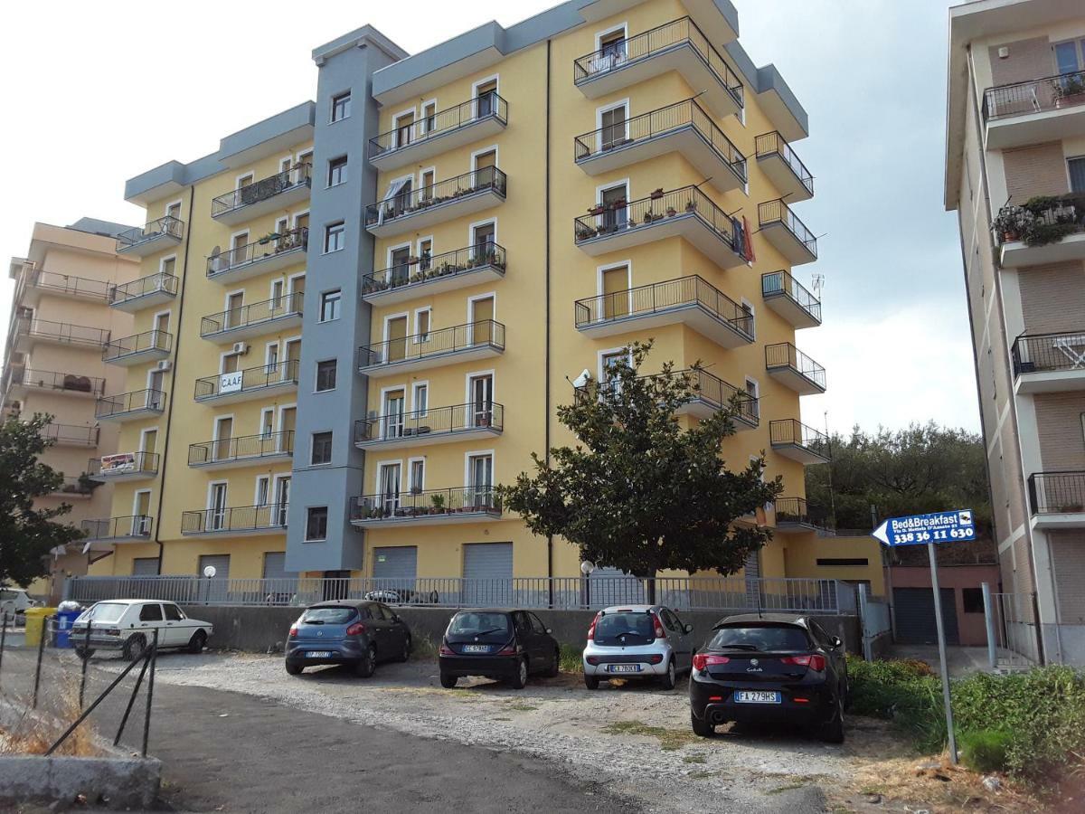 L'Attico Affittacamere B&B Катандзаро Экстерьер фото